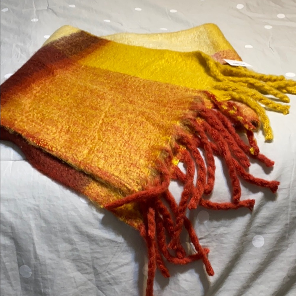 Free People NWT oversized plaid blanket scarf